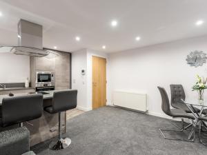 Casa Fresa - Castle Heights Apartment