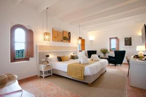 Junior Suite with Terrace room in Son Amoixa Vell