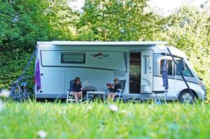 Camping Alkenhaer Appelscha Lege Kampeerplaats met Prive Sanitair