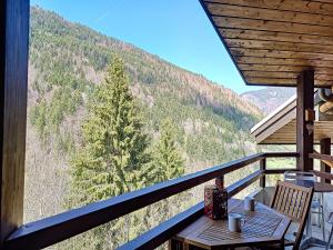 APPARTEMENT DUPLEX SPACIEUX -SAINT JEAN DAULPS STATION-PROCHE MORZINE - 6-8 pers-RELAIS D7
