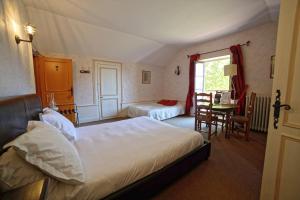 Hotels Le Chalet Montegut : Suite Familiale
