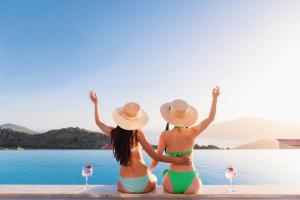 Luxury Villa for 8 with 20m large Infinity Pool in Kalkan