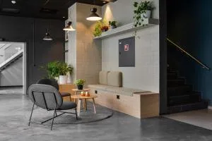 约斯托基特快捷舒适酒店 - 罗斯比