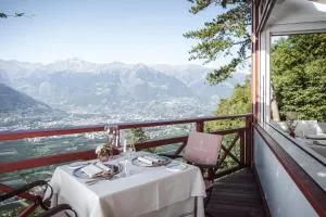 Relais & Chateaux Hotel Castel Fragsburg