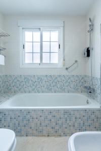 Luxury Penthouse: The Beacon at Punta de la Mona