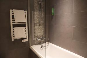 Hotels Timhotel Odessa Montparnasse : photos des chambres