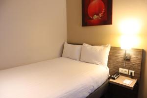 Hotels Timhotel Odessa Montparnasse : photos des chambres