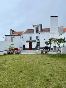 Casa Família Açoriana - Água de Alto