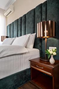 Greguar Hotel by UHM