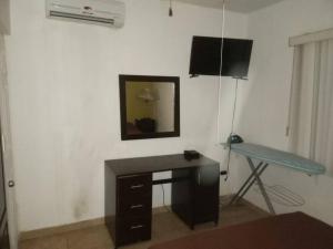 Casa completa en privada y con cochera