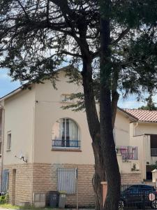 Grand F3 vue mer centre plage proche commerces