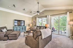 Gulf Shores Condo on Golf Course with Resort Perks!