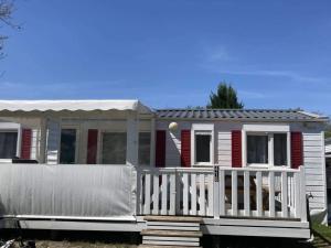 Campings Mobil home bungalow : photos des chambres