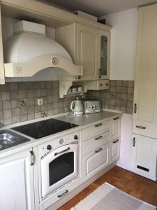 Road View Apartment Celeia