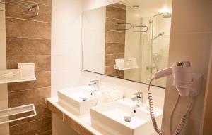 Hotels Grand Hotel Du Lido : photos des chambres