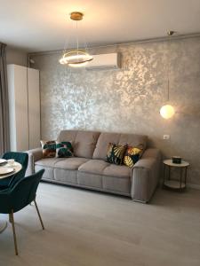 SIA apartament Building Stefan Lake