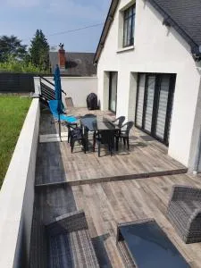 Joli appartement avec vue sur la Loire - Négron