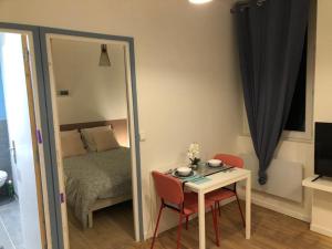 Appartements Charmant T1 Bis proche Gare et Centre Ville : photos des chambres