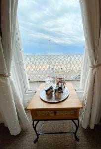 The Angove - Adults Only