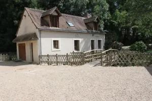 Gîte 8 personnes cadre authentique proche château du loir - Jupilles