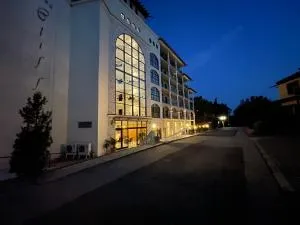 Apartament in The Cliff Beach & Spa **** - Banya