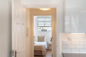 Bright 2BR Apartment Near Stansted Airport and Bishops Stortford Town Centre