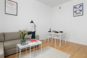 oompH Warsaw Nowy Swiat Apartment