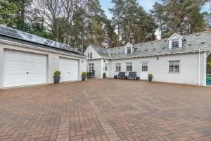 Dunstaffnage Cottage - 斯佩河畔格兰敦