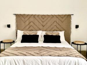 Victoria Site-Luxury Center