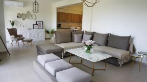 Urbanity - The Cretan Urban Experience