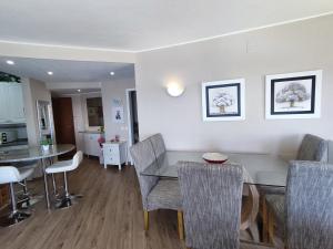 7C Invicta - Casas & Papeis