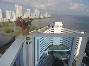 APT CON HERMOSA VISTA AL MAR EN EL LAGUITO Piso 19 - 巴鲁岛