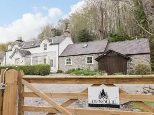 Dunollie House - Balnain