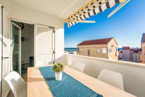 Mint, lovely apartment for 8 