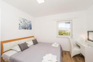Mint, lovely apartment for 8 