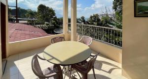 Valencia Homestay Redpartner