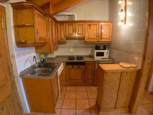 C11 - Apartamento Casa Llorgodo 2 - Villmor