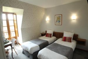 Hotels Logis Hotel Archambeau : photos des chambres