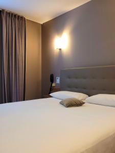 Hotels The Originals City, Hotel Solana, Niort Est MendesFrance : Chambre Double Confort