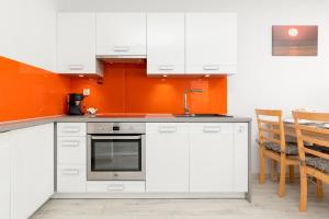 Apartamenty Bursztynowe V by Renters