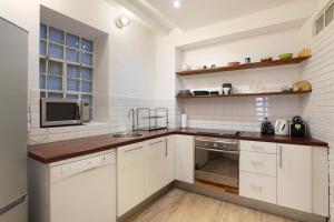 Apartment Saint Germain des Prés by Studio prestige