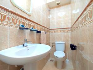 Lovely 2 bedroom townhouse in Fuentesol, Nerja