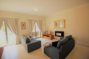 Apartment Garcas Lounge - By Dalma Portuguesa