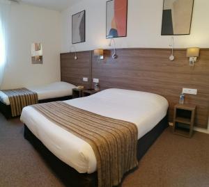 Hotels La Buissonniere : photos des chambres