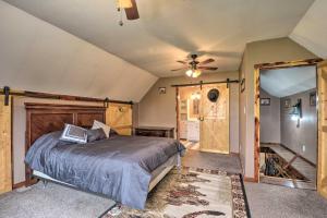 Private and Quiet Boone Terre Home with Fire Pit!