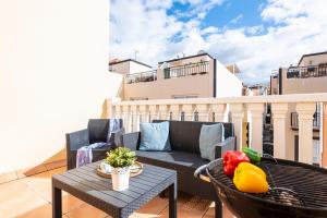 1314 FABULOUS 2 BEDROOM Accommodation ROOF TERRACE