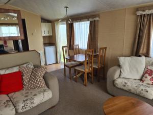 6 Berth The Wolds Ingoldmells (The Salisbury)