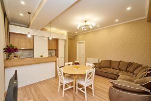 Apartment by the river