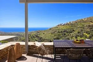Villa Erato in Triantaros Tinos - Tzádhos
