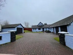 Lindas Retreats Self catering accommodation 1 bedroom cottage or 3 bedroom House - 托明陶尔